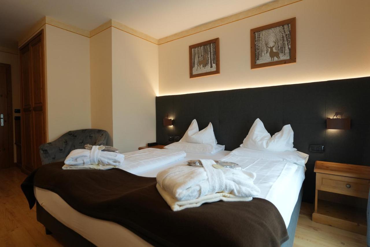 Hotel Al Parco Moena Bagian luar foto