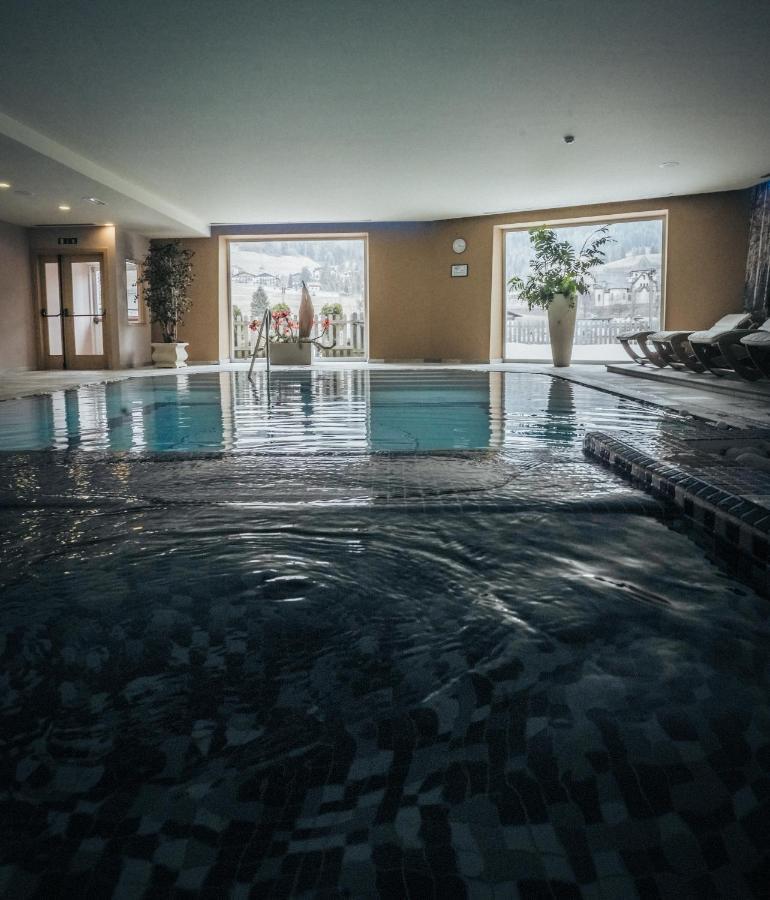 Hotel Al Parco Moena Bagian luar foto